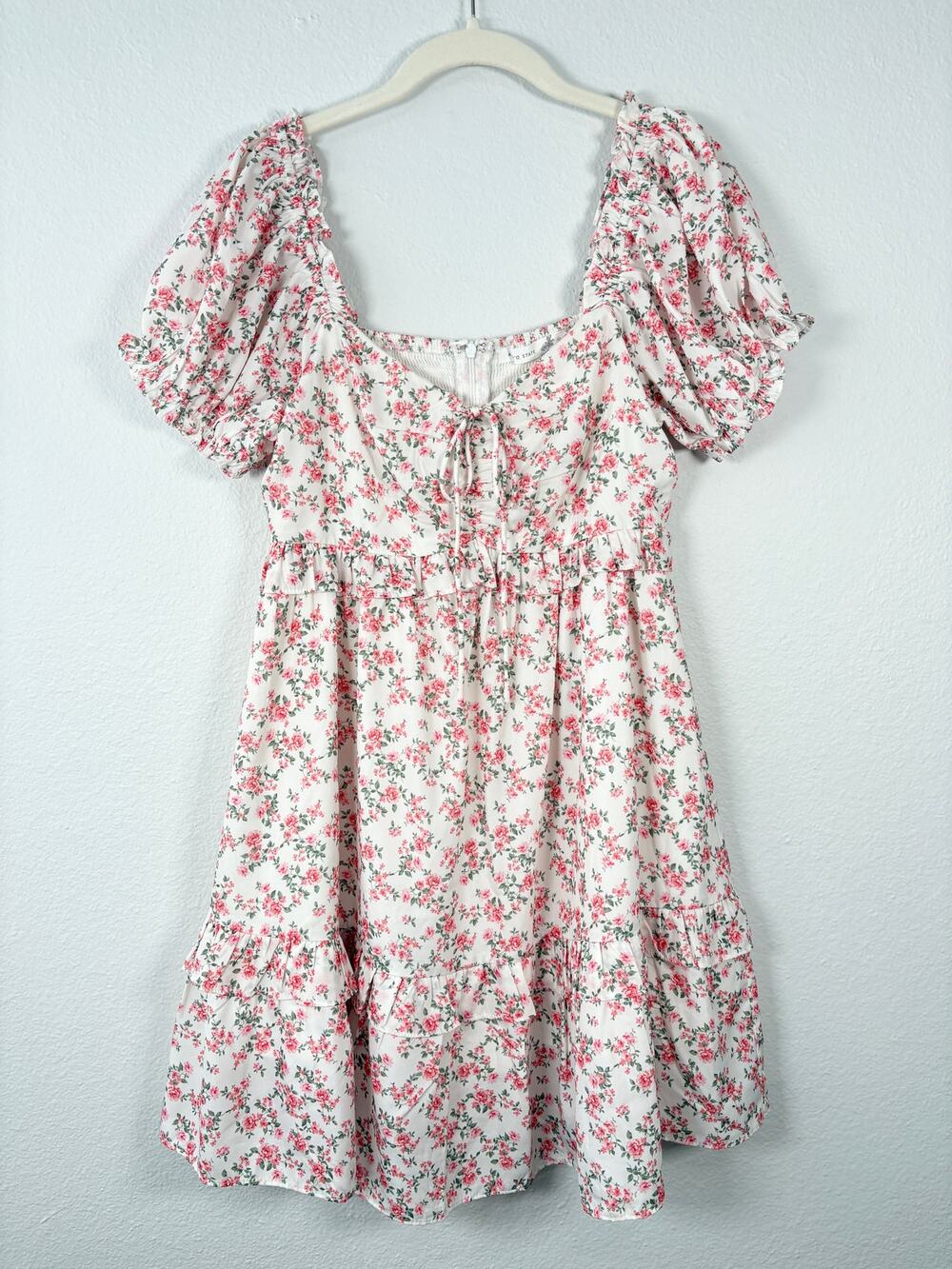 Altar'd State White Pink Ditsy Floral Short Puff Sleeve Baby Doll Mini Dress